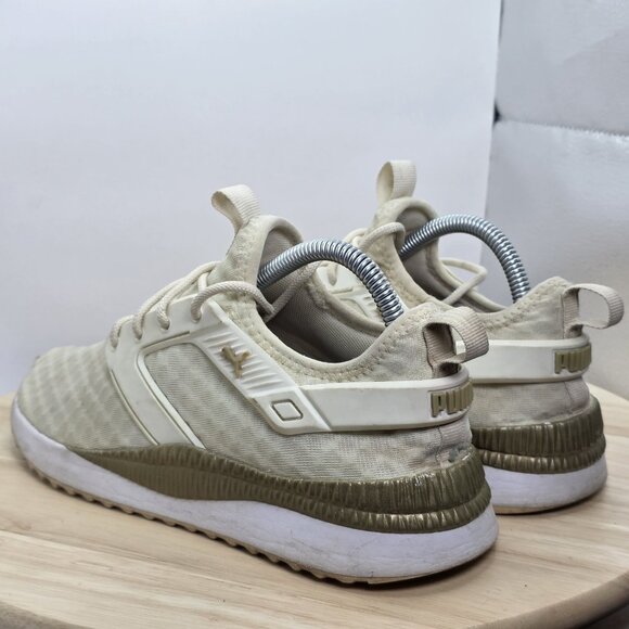 Puma Size 9- Women’s Puma Racer Next Excel Core Cream/Gold - Picture 7 of 9